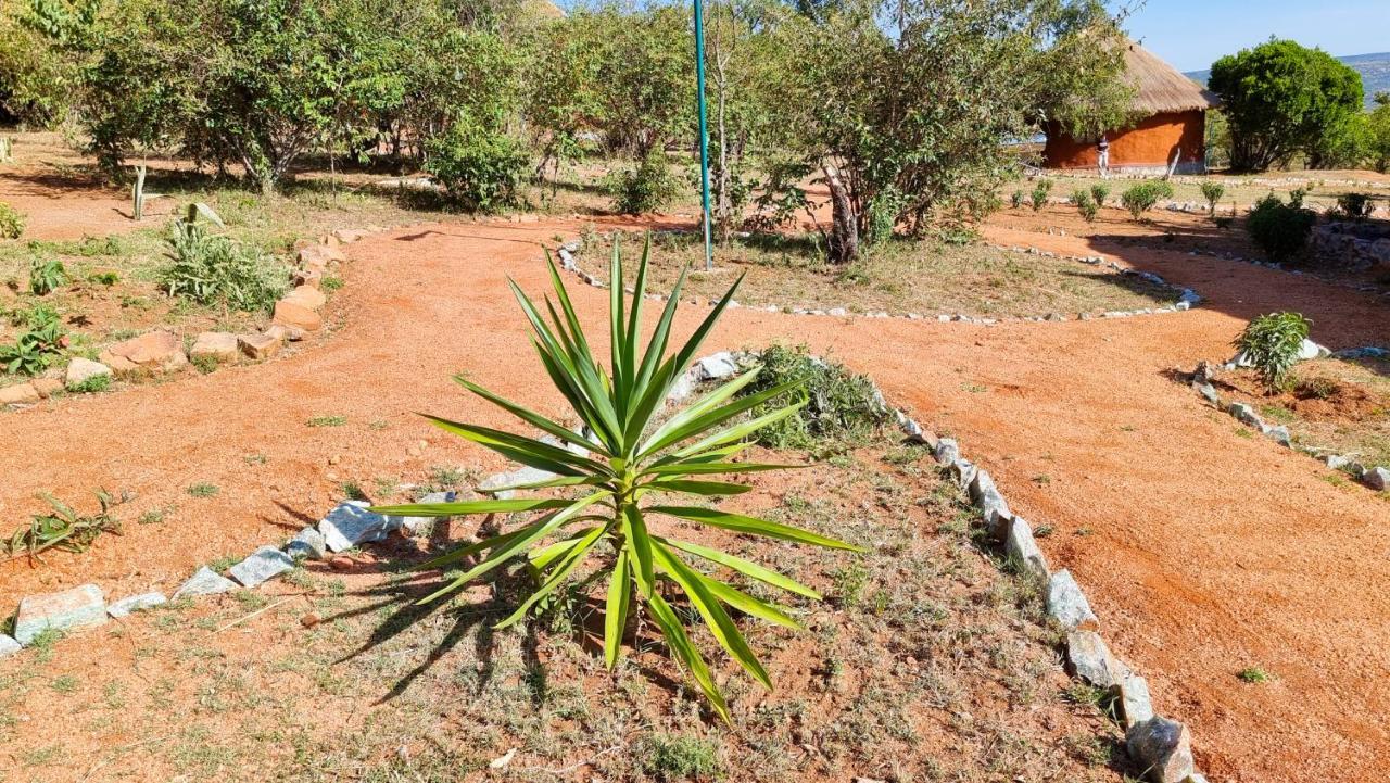 Africa Safari Maasai Boma Camping Serengeti Exterior foto
